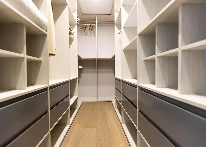 Appartement Il Premium Apartment- 2 Br *