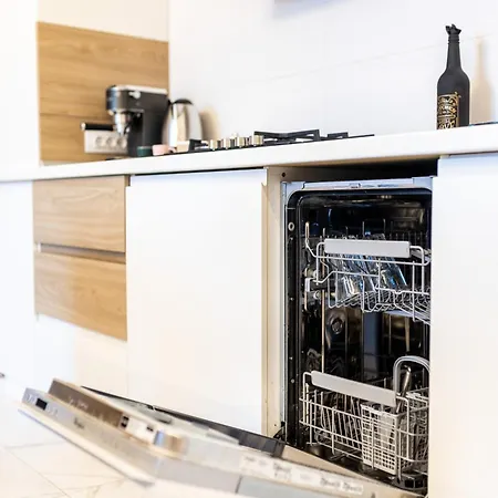 Lägenhet Il Premium Apartment- 2 Br Bukarest